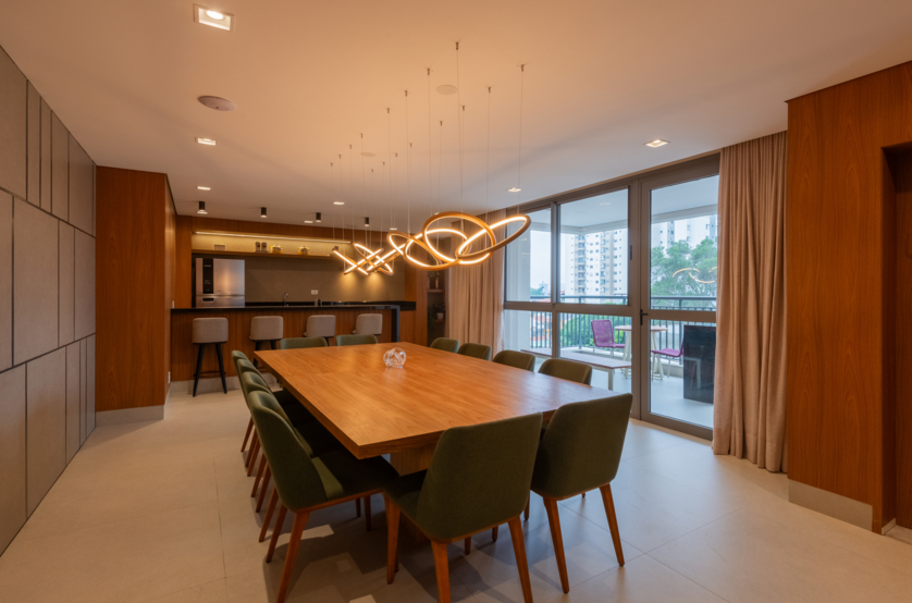 Espaço gourmet com terraço e churrasqueira (Foto do local)